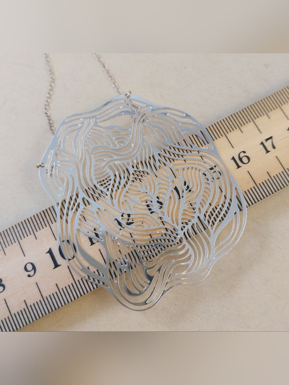 Intricate Silver Filigree Cutout Pendant Necklace - Women Jewelry - Picture 11 of 14